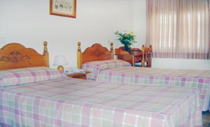 Hotel Miraflores Алькобендас Экстерьер фото