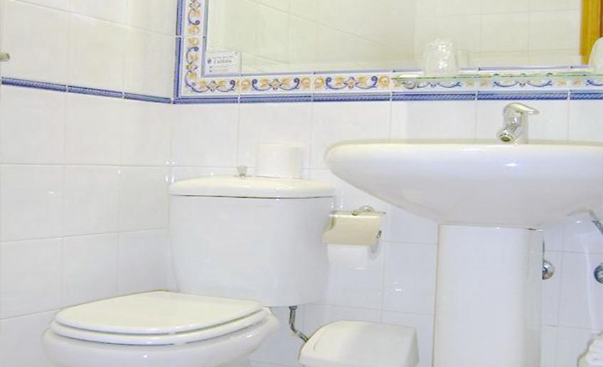 Hotel Miraflores Алькобендас Экстерьер фото